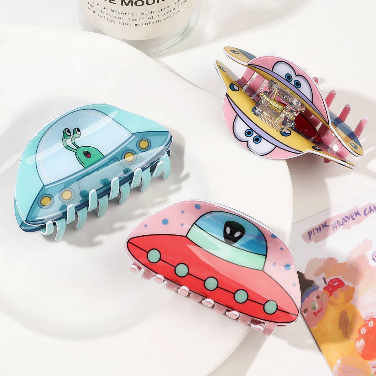 ACCITY - CARTOON ALIEN SPACESHIP HAIRPIN_CWAHA1637