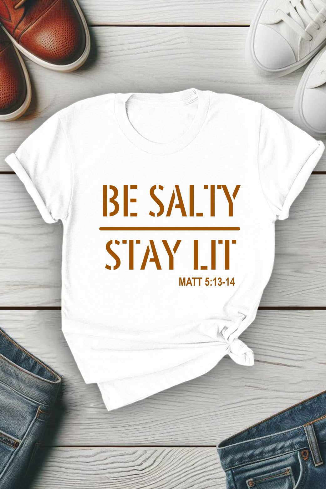 Top Avenue - Be Salty Stay Lit, Unisex Round Neck T-Shirt